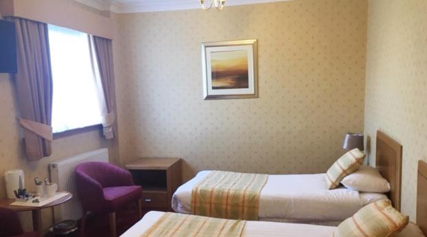 Leapark Hotel Grangemouth Exterior foto