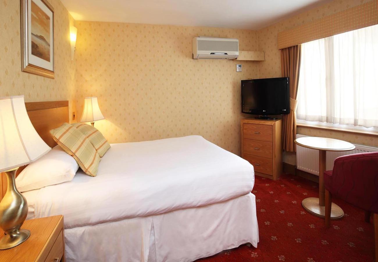 Leapark Hotel Grangemouth Exterior foto