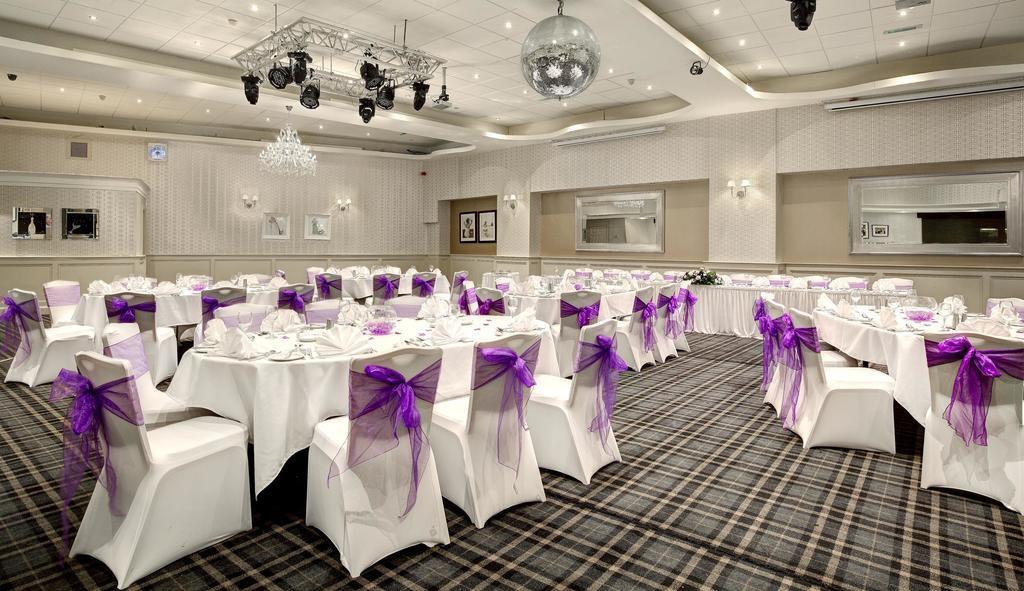 Leapark Hotel Grangemouth Exterior foto